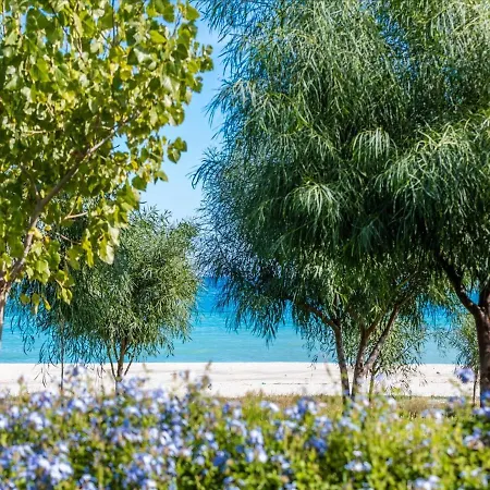 Historical In Calabria With Colourful Garden Santa Caterina dello Ionio