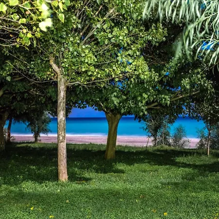 Vila Historical In Calabria With Colourful Garden *