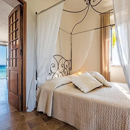In Santa Caterina By Private